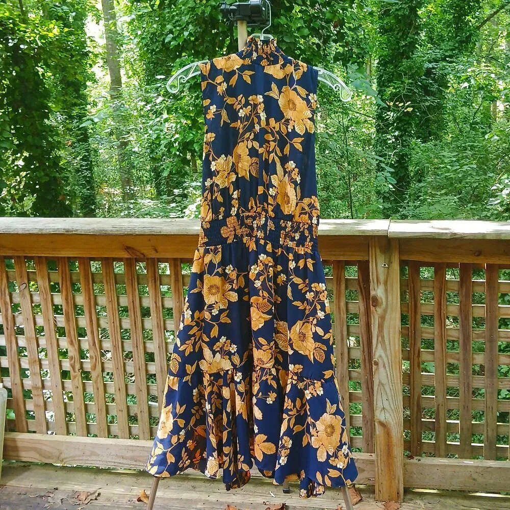 N Lepore Sleeveless Gold Floral on Navy Midi Dress with Shirring & Ruffles Sz 4
